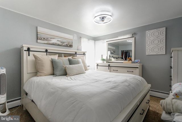 3301 GLENROSE AVE, Bristol, PA 19007