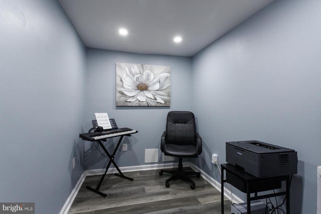 3301 GLENROSE AVE, Bristol, PA 19007