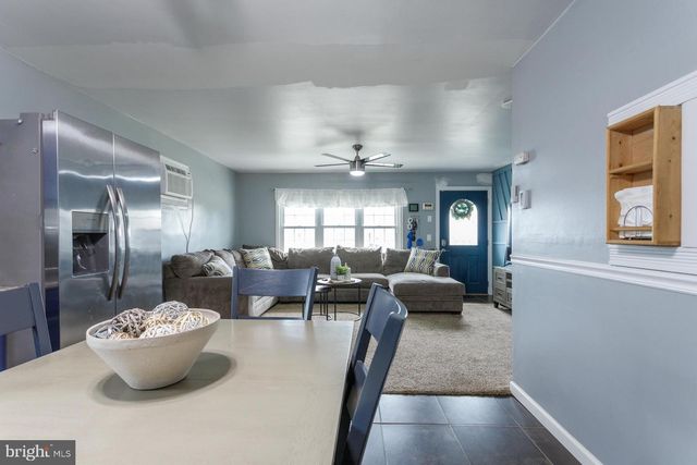 3301 GLENROSE AVE, Bristol, PA 19007