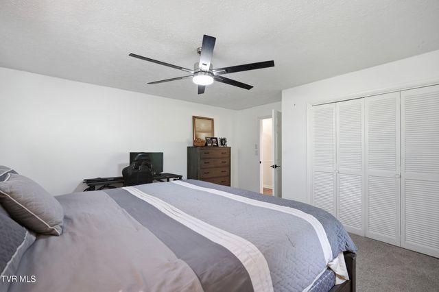 5461 Thackers Branch Road, Norton, VA 24273