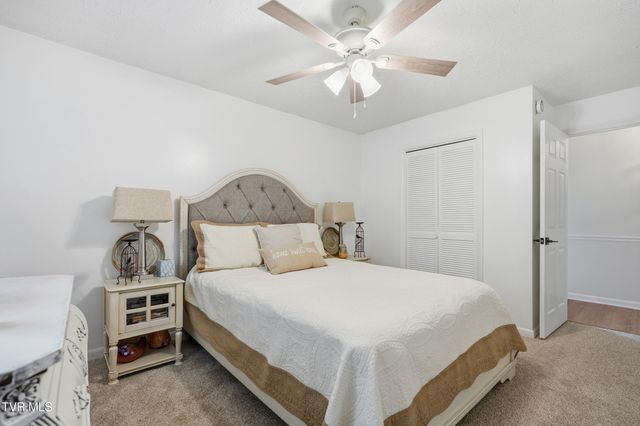 5461 Thackers Branch Road, Norton, VA 24273