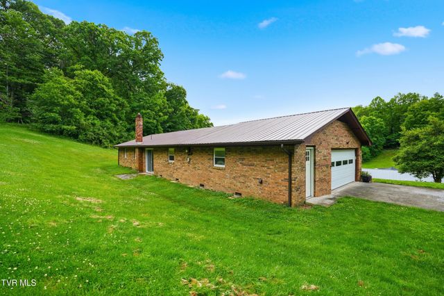 5461 Thackers Branch Road, Norton, VA 24273