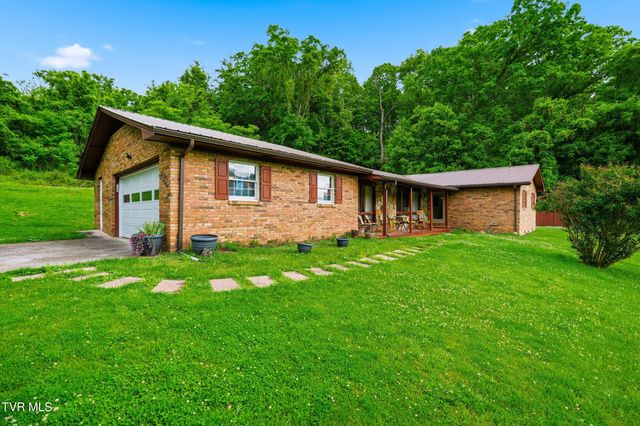 5461 Thackers Branch Road, Norton, VA 24273