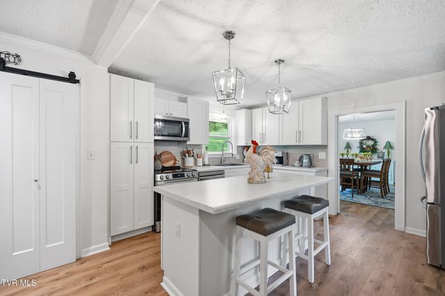 5461 Thackers Branch Road, Norton, VA 24273