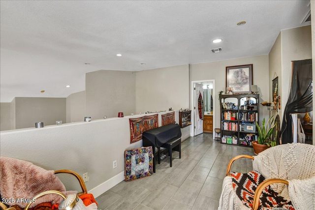 1418 E MALAPAI Drive, Phoenix, AZ 85020