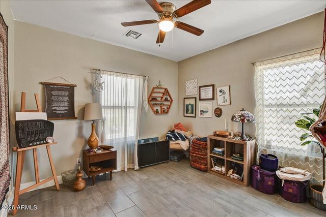 1418 E MALAPAI Drive, Phoenix, AZ 85020