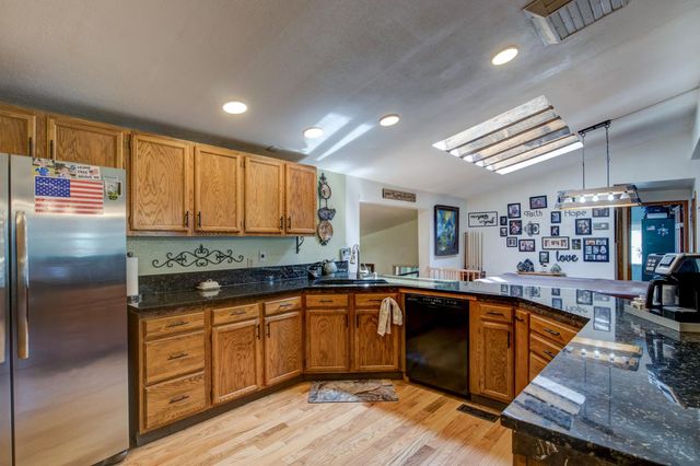 415 Carriage Lantern Ct, Somerset, CA 95684