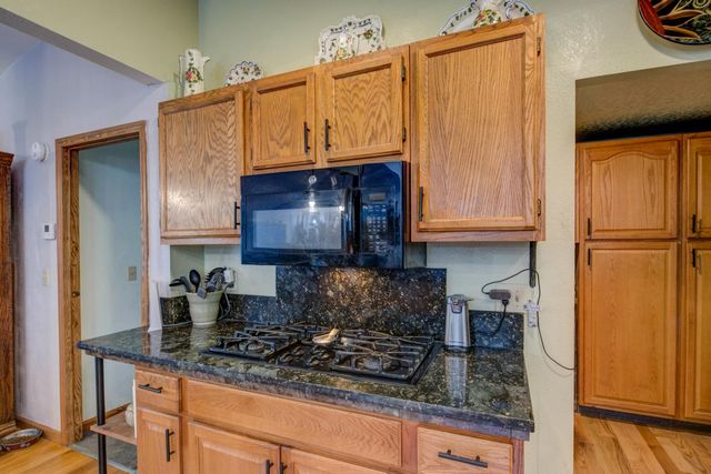 415 Carriage Lantern Ct, Somerset, CA 95684