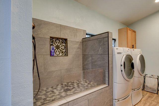 415 Carriage Lantern Ct, Somerset, CA 95684