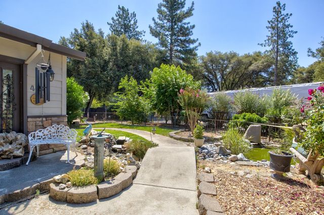415 Carriage Lantern Ct, Somerset, CA 95684