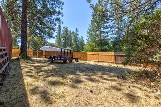 415 Carriage Lantern Ct, Somerset, CA 95684