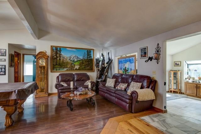 415 Carriage Lantern Ct, Somerset, CA 95684
