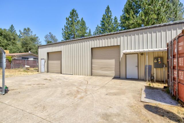 415 Carriage Lantern Ct, Somerset, CA 95684