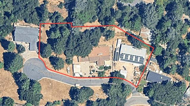 415 Carriage Lantern Ct, Somerset, CA 95684