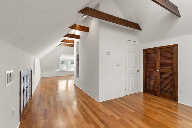 701 Hammond St 2, Brookline, MA 02467