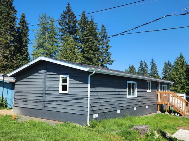 2958 Mountain View Road #F, Silverdale, WA 98383