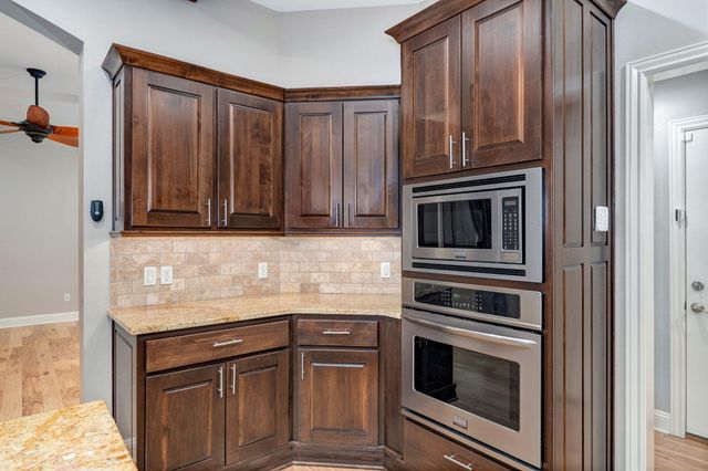 4474 Irish Ivy, Springfield, MO 65804