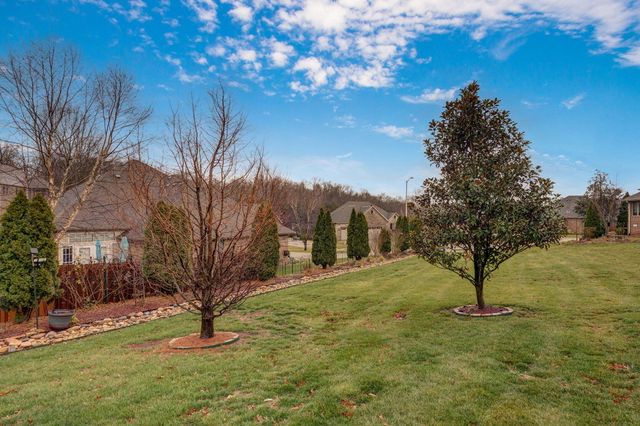 4474 Irish Ivy, Springfield, MO 65804