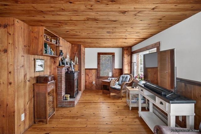 426 Grand Avenue, Falmouth, MA 02540