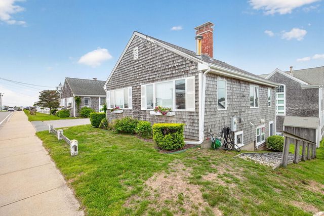426 Grand Avenue, Falmouth, MA 02540
