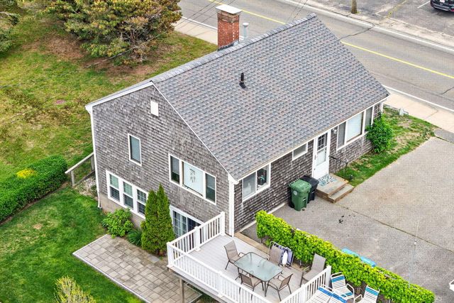 426 Grand Avenue, Falmouth, MA 02540