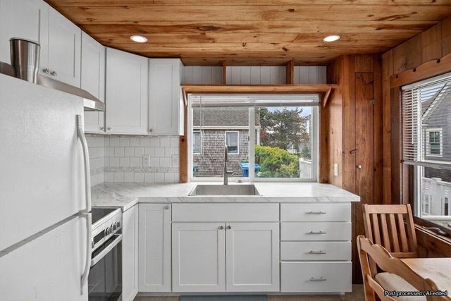 426 Grand Avenue, Falmouth, MA 02540