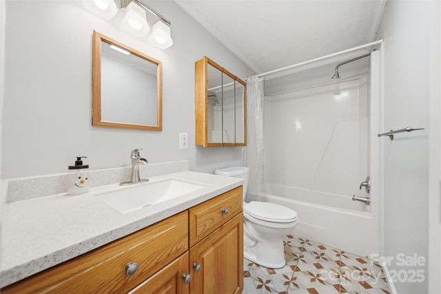 4915 Quartz Ridge Drive, Maiden, NC 28650