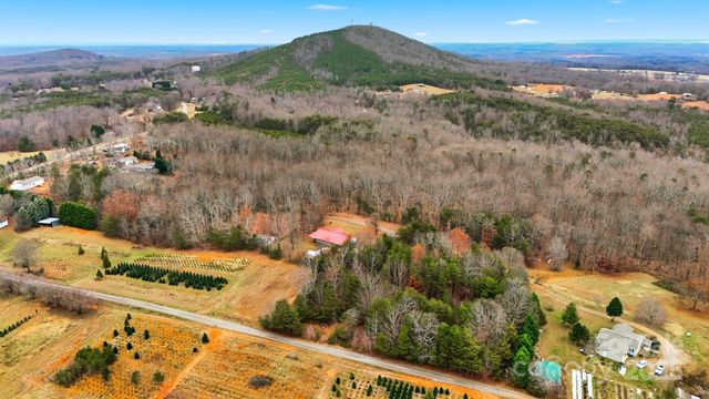 4915 Quartz Ridge Drive, Maiden, NC 28650