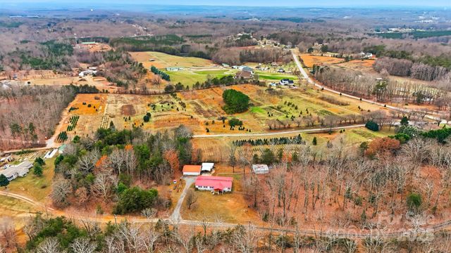 4915 Quartz Ridge Drive, Maiden, NC 28650