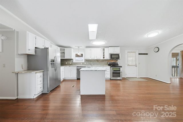 4915 Quartz Ridge Drive, Maiden, NC 28650