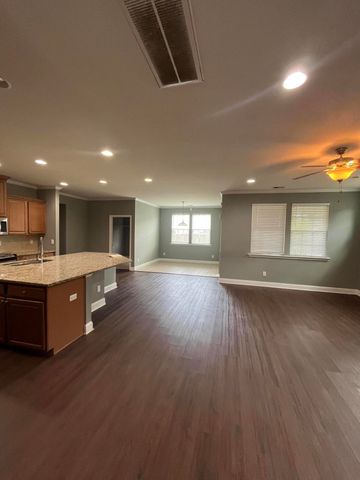 1150 Moss Grove Drive, Moncks Corner, SC 29461