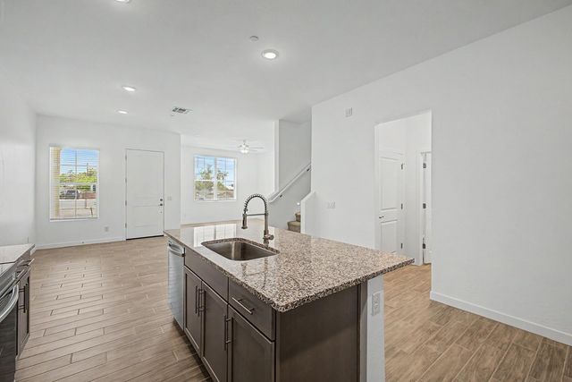 8232 E UNIVERSITY Drive 126, Mesa, AZ 85207