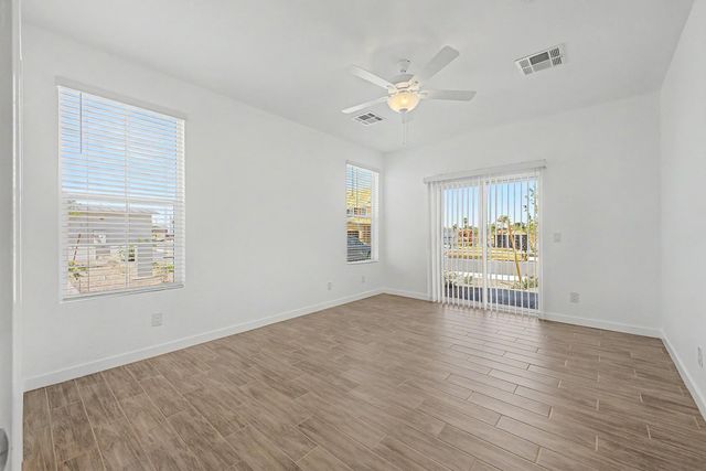 8232 E UNIVERSITY Drive 126, Mesa, AZ 85207