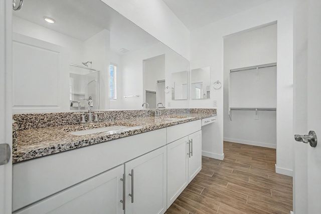 8232 E UNIVERSITY Drive 126, Mesa, AZ 85207