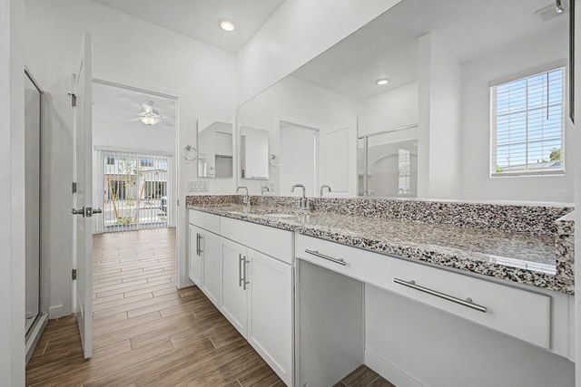 8232 E UNIVERSITY Drive 126, Mesa, AZ 85207