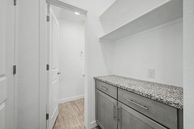 8232 E UNIVERSITY Drive 126, Mesa, AZ 85207