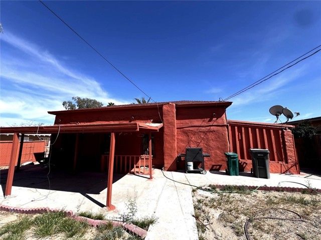 6582 Manzanita Ave, Twentynine Palms, CA 92277