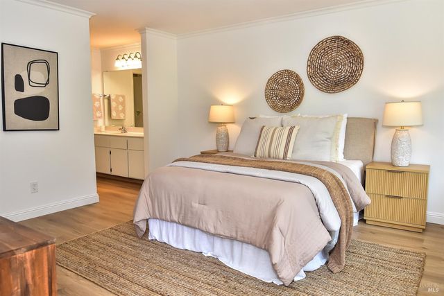 79 Scottsdale Way, Novato, CA 94947