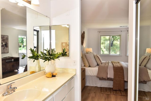 79 Scottsdale Way, Novato, CA 94947