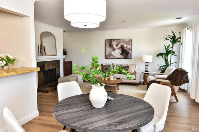 79 Scottsdale Way, Novato, CA 94947