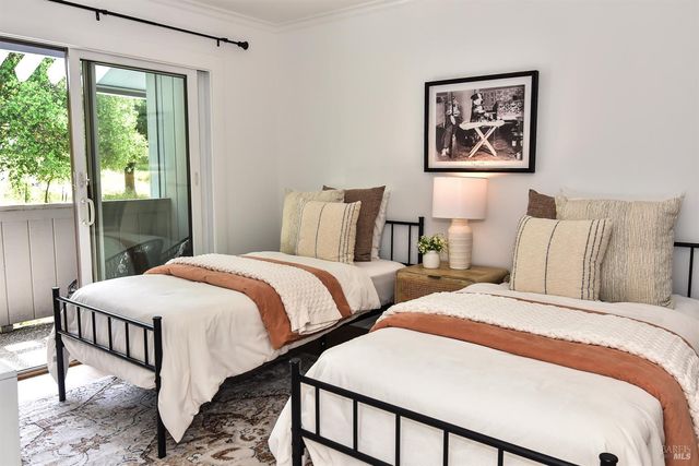 79 Scottsdale Way, Novato, CA 94947