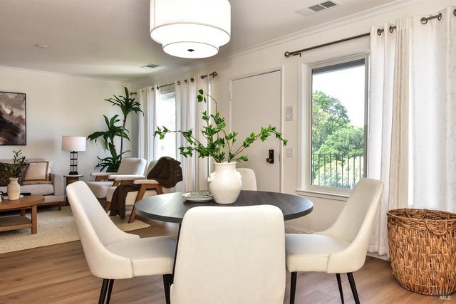 79 Scottsdale Way, Novato, CA 94947