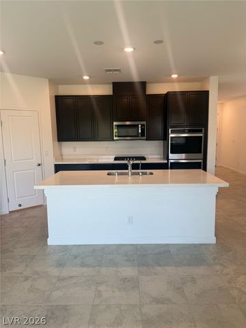 4146 Royal Melody Court, Las Vegas, NV 89135