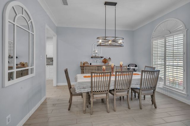 128 Lakeside Oaks Circle, Lakeside, TX 76135