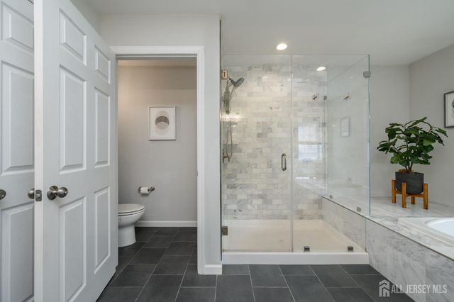 45 Lakeside Avenue, Butler, NJ 07405