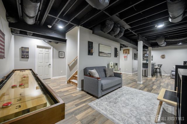 45 Lakeside Avenue, Butler, NJ 07405