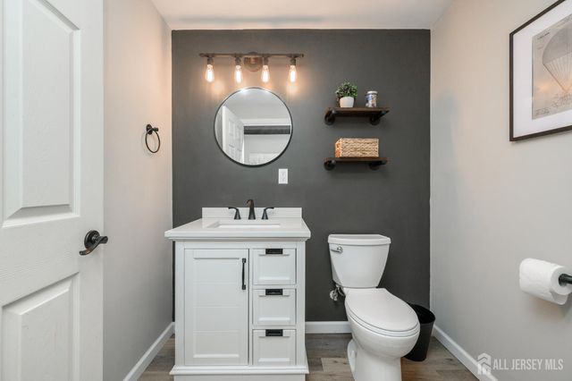 45 Lakeside Avenue, Butler, NJ 07405