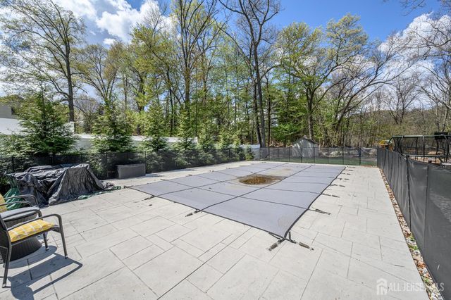 45 Lakeside Avenue, Butler, NJ 07405