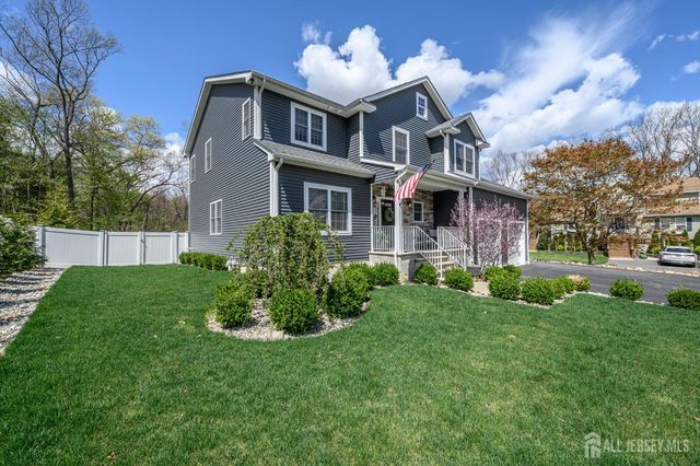 45 Lakeside Avenue, Butler, NJ 07405