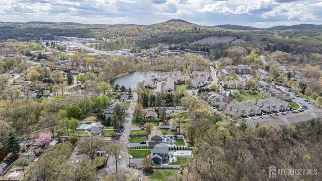 45 Lakeside Avenue, Butler, NJ 07405